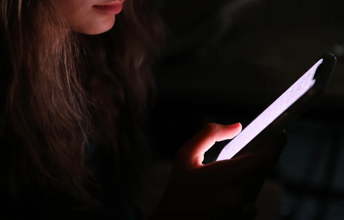 Novo orodje slovenske mladostnike ščiti pred objavo njihovih intimnih fotografij