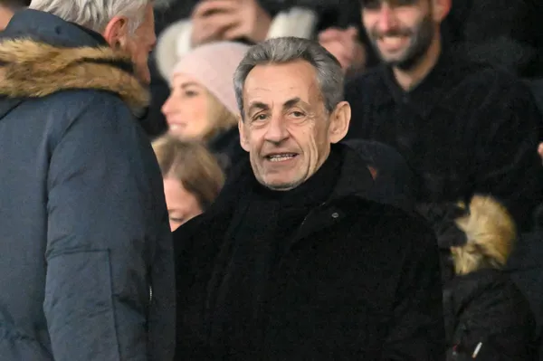 Sarkozy bo izdal knjigo o 20 dneh v ječi: "V zaporu nimaš česa videti in početi"