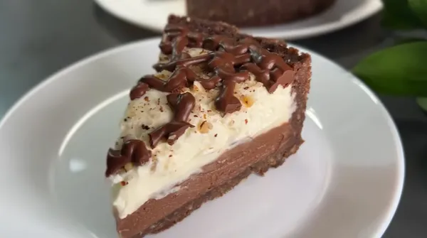 Hit s spleta: torta brez peke, ki jo pripravite v nekaj minutah, okus pa je božanski