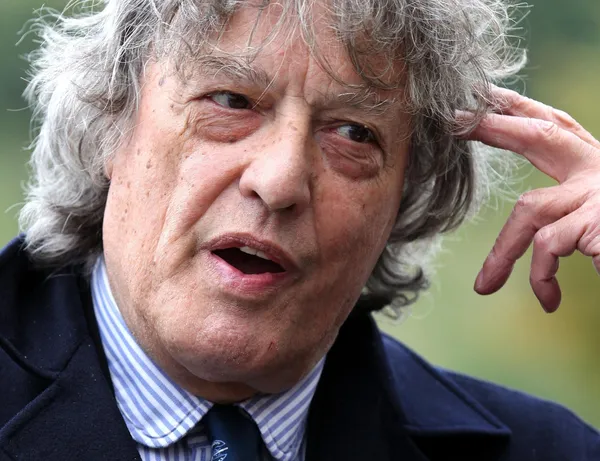 V 89. letu umrl britanski dramski velikan, oskarjevec Tom Stoppard