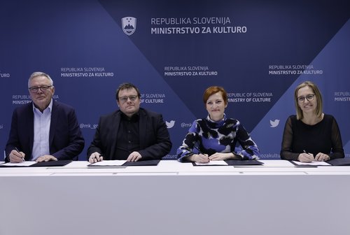 asta vrečko, jože novak, simon maljevac, valentina prevolnik rupel