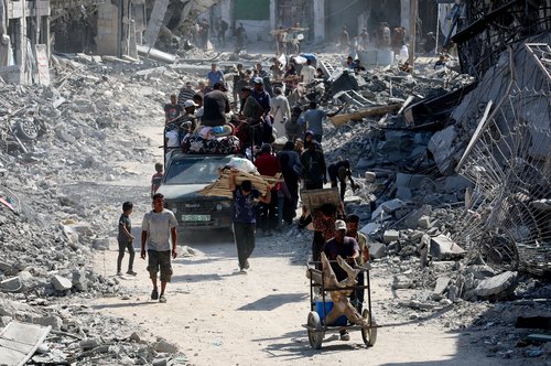 Palestinci se vračajo v Gazo