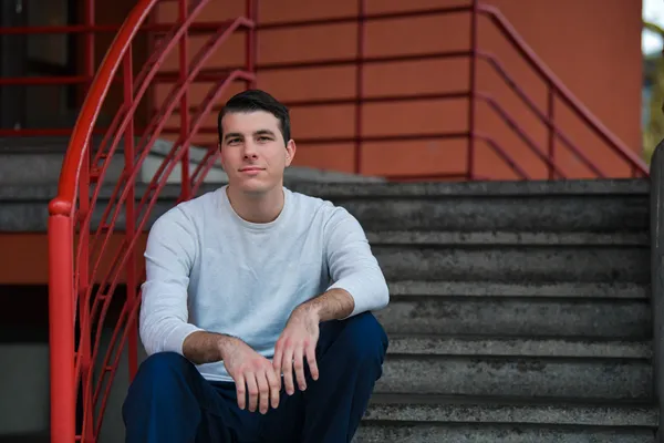 "Lepota seva. Kljub težkim stvarem"