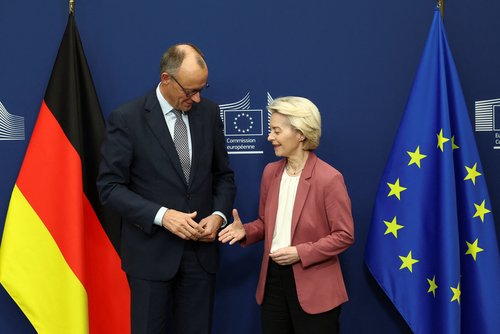 Ursula von der Leyen in Friedrich Merz