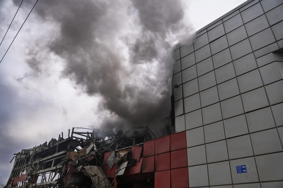 Po koncu mirovnih pogajanj Ukrajina zopet tarča obsežnega ruskega obstreljevanja