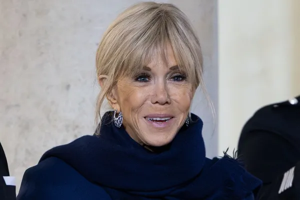 Brigitte Macron grdo ozmerjala feministke in sprožila novo gibanje