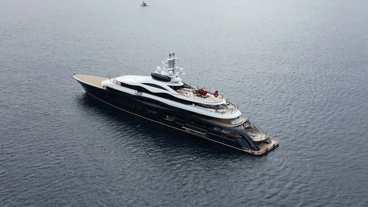 Zuckerbergova jahta sprožila očitke o hinavščini