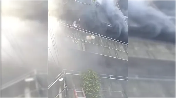 V požaru tvegala življenje, da bi rešila vse hišne ljubljenčke (VIDEO)