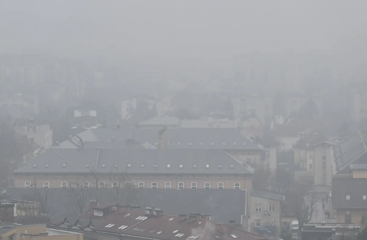 Prihaja sprememba vremena: megle ne bo več, a tudi sonca ne