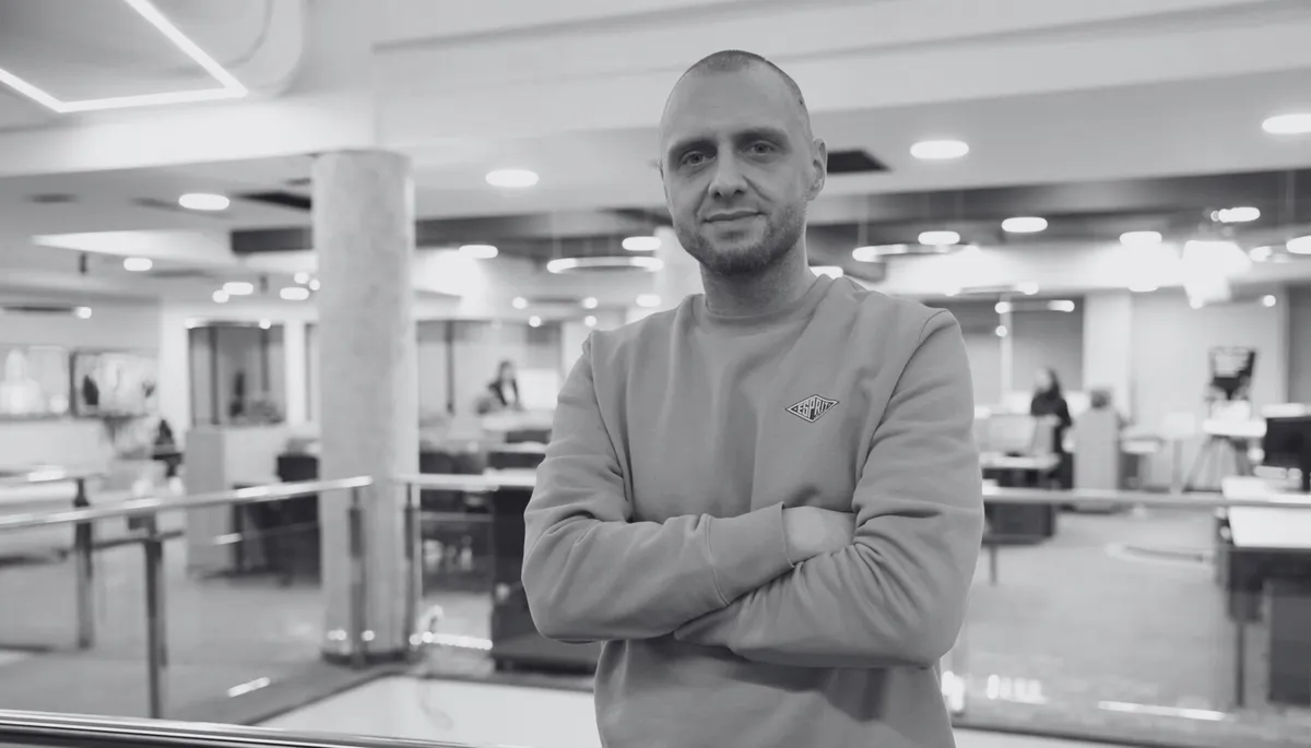 Umrl je urednik spletnega portala N1 BiH Jasmin Mušanović