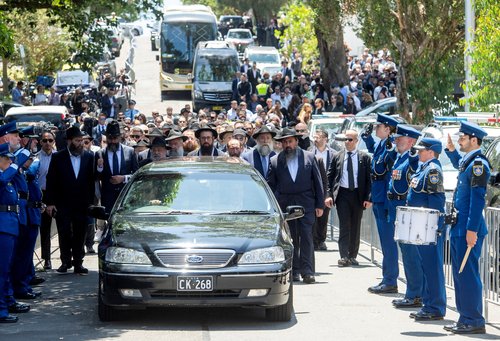 Pogrebi žrtev napada v Sydneyju