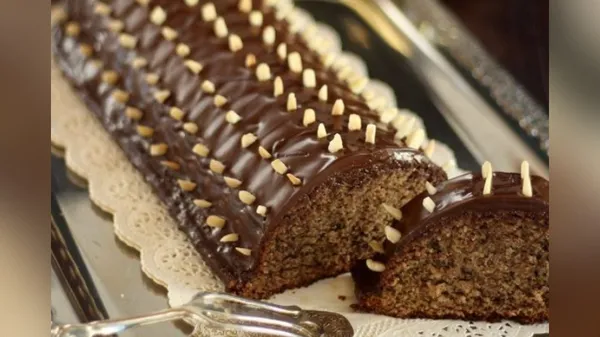 Recept: Priljubljena sladica z nenavadnim imenom – srnin hrbet