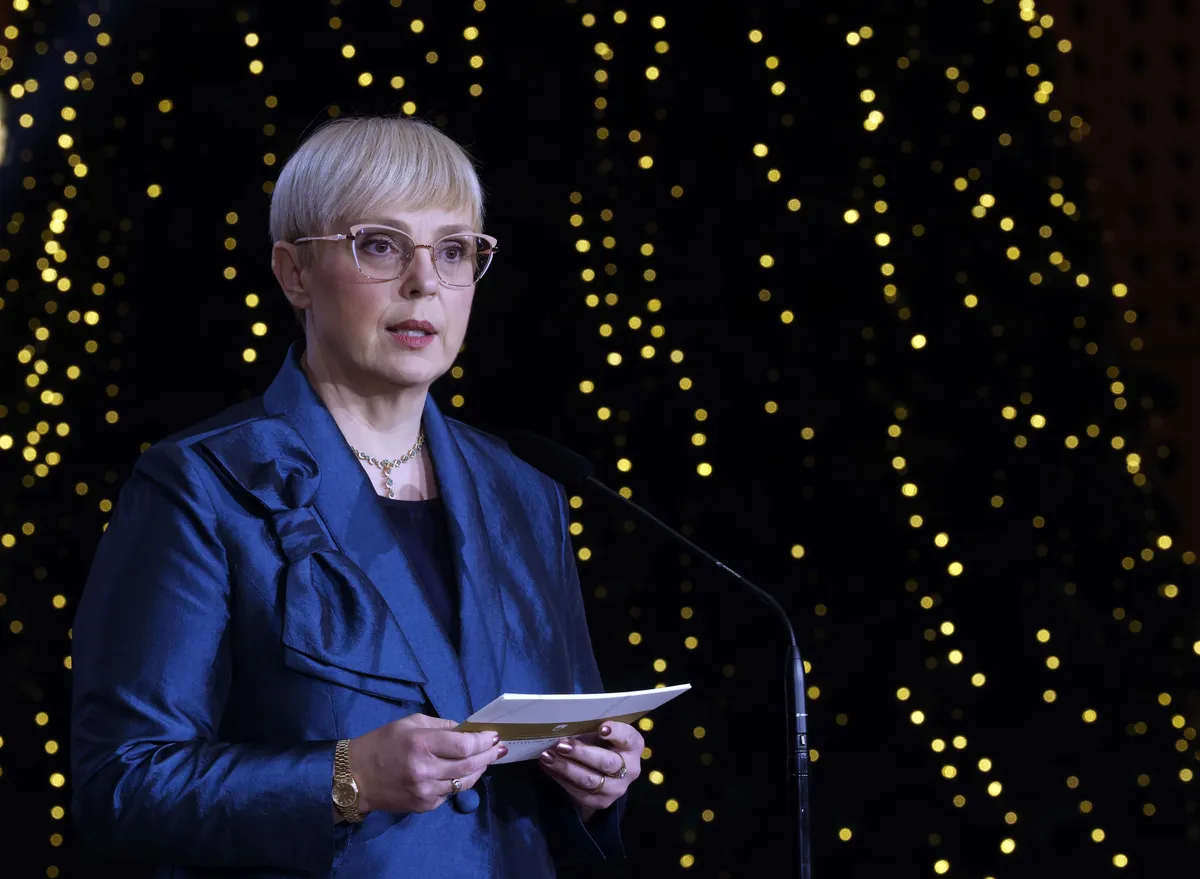 Predsednica bo parlamentarne volitve razpisala za 22. marec