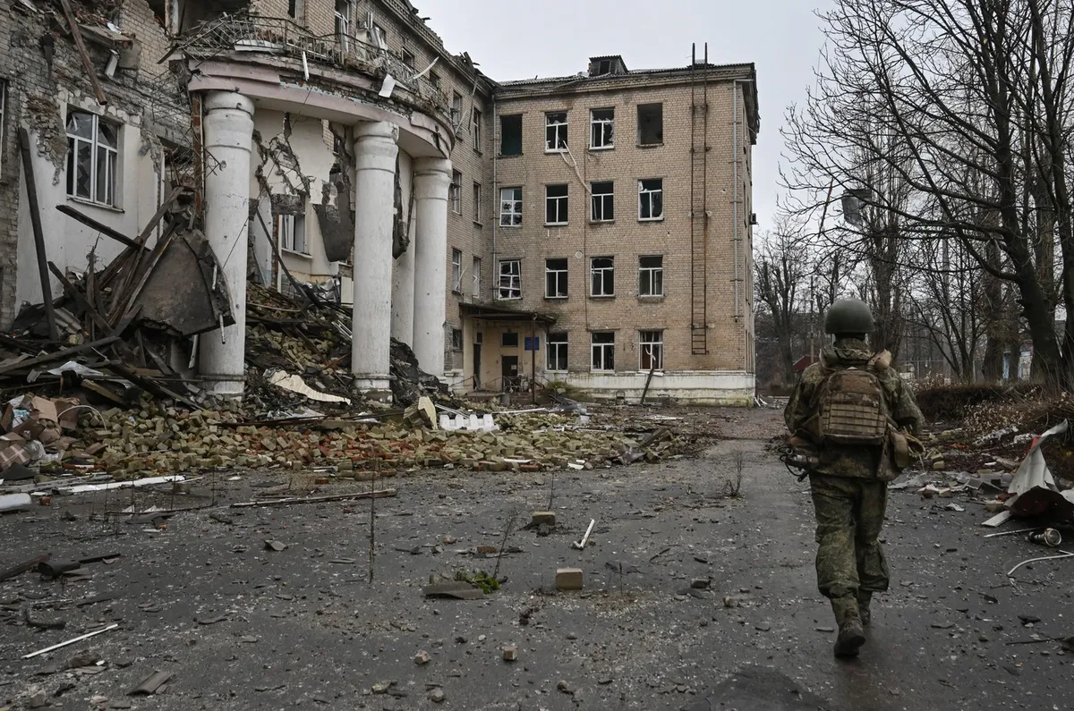 Slavna božična klasika, ki je nastala v ukrajinskem mestu, kjer danes leži fronta
