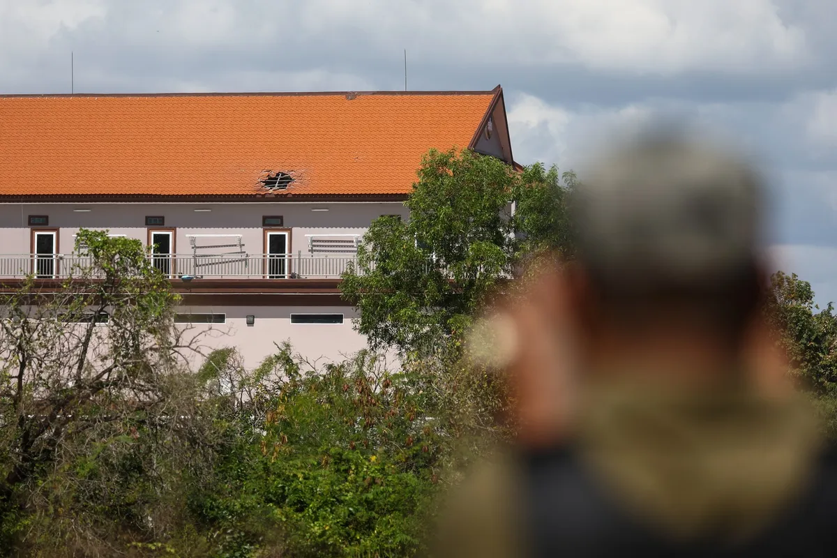 Kambodža in Tajska vendarle začeli mirovna pogajanja, potekala naj bi do sobote