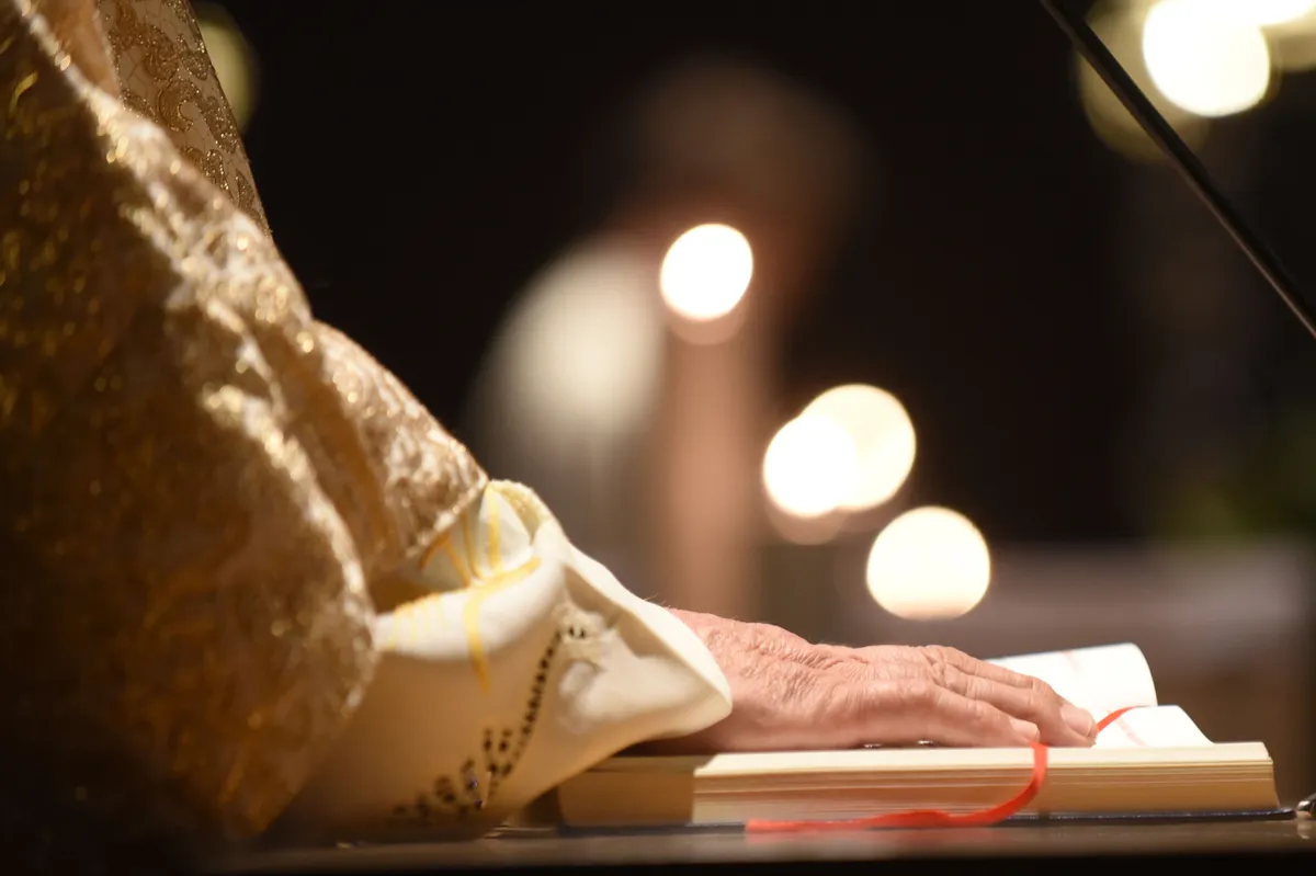 Škofje v skupni poslanici: Naj božič napolni srca s svojo močjo, tolažbo in mirom