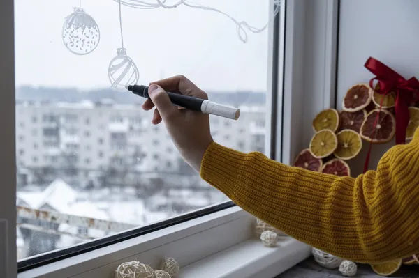Tedenski horoskop (28. 12. - 4. 1.): polna luna, zaključek poglavja in novi začetki