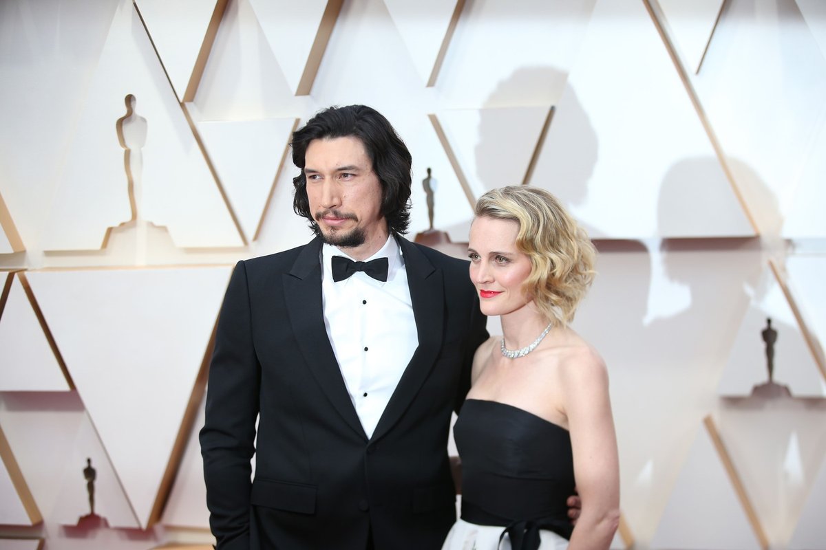 Adam Driver ni mogel skriti vesele novice