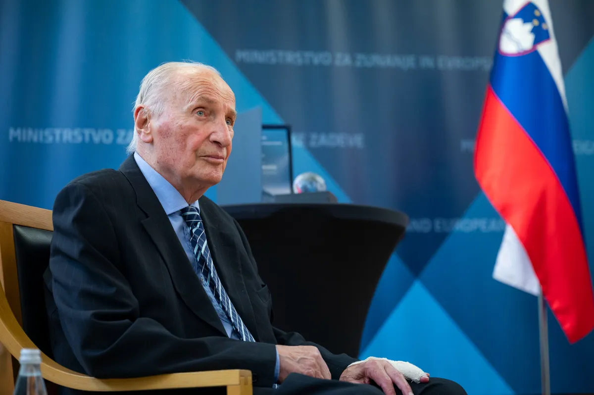 Umrl je nekdanji veleposlanik in zunanji minister Boris Frlec