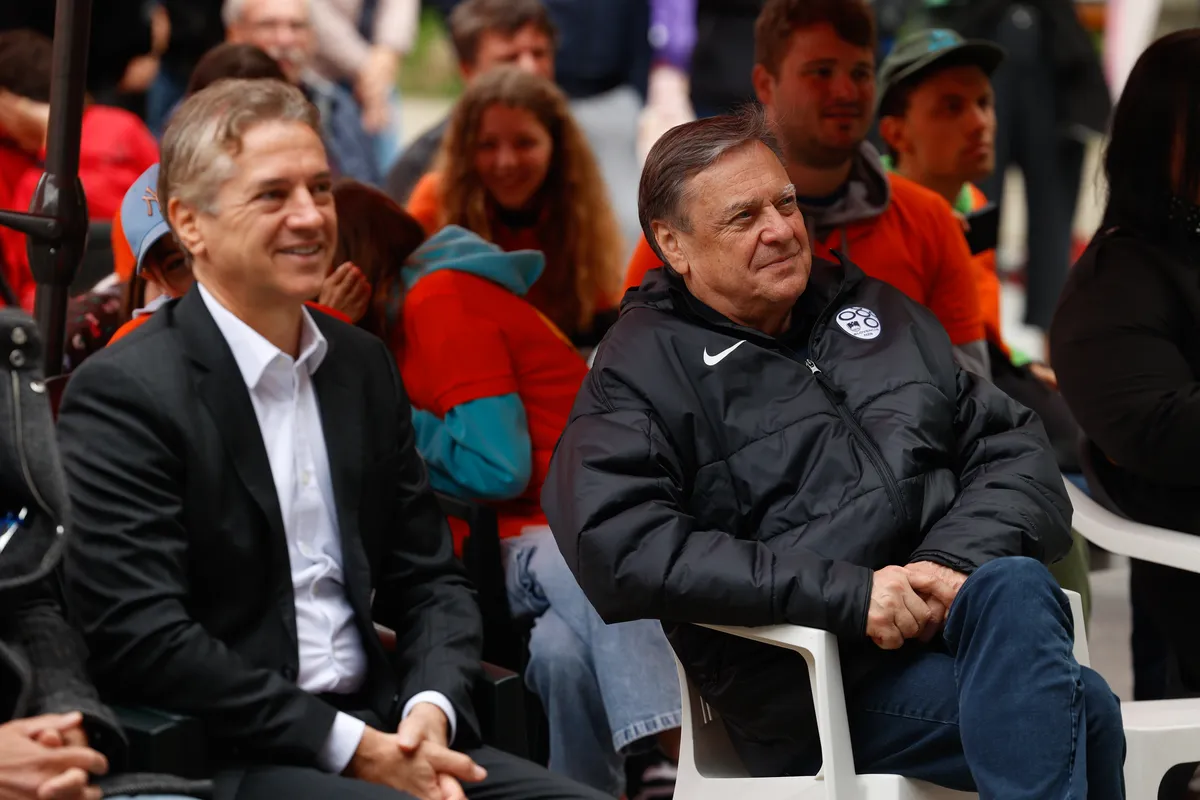 Janković o premierju Golobu na občinski zabavi: Ni nikjer skakal, jaz sem ga povabil