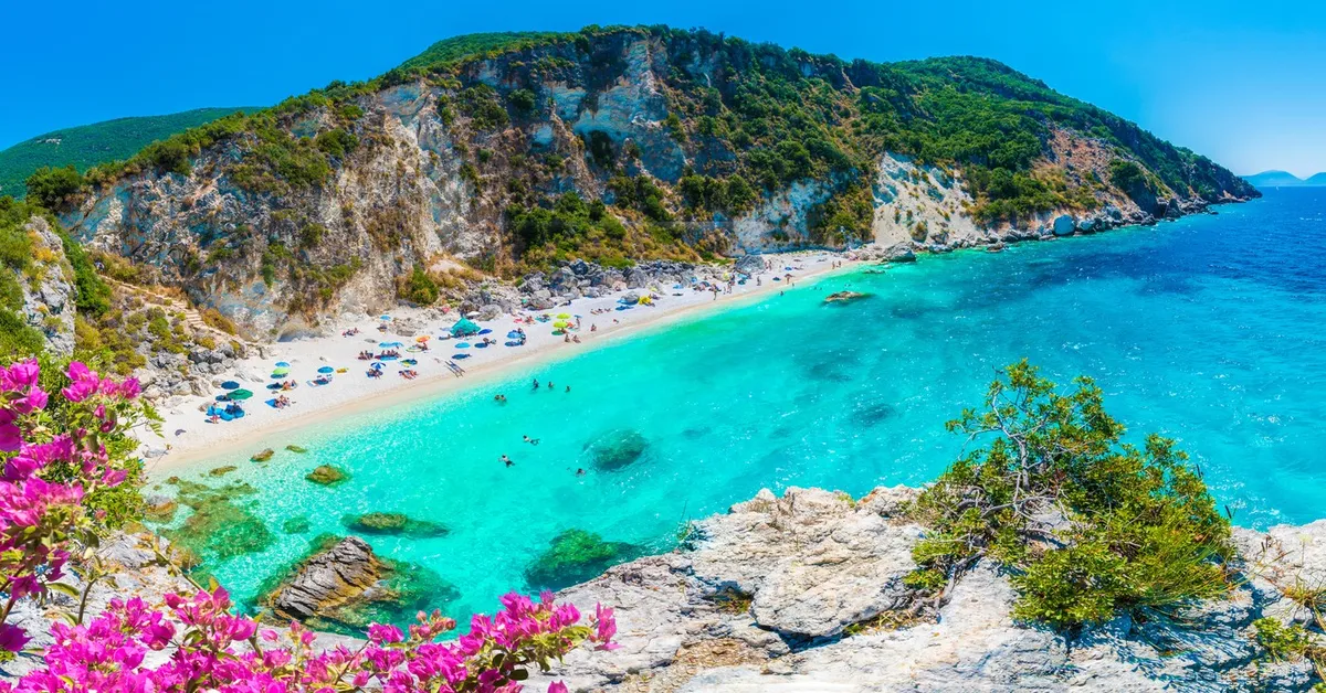 Grške otoke duši množični turizem, vlada napoveduje ukrepe