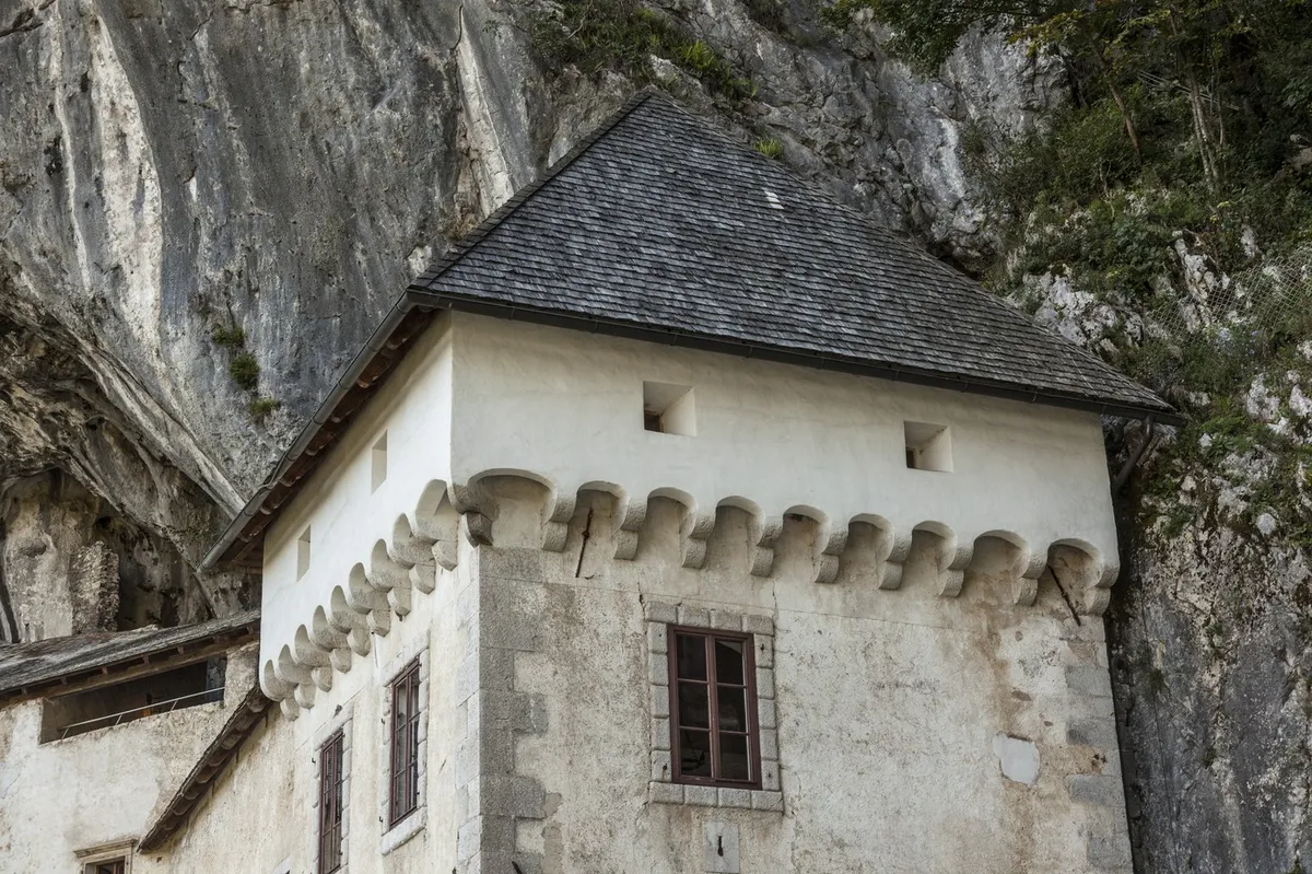 Slovenija skriva evropski biser, ki ga je izpostavil Harper’s Bazaar