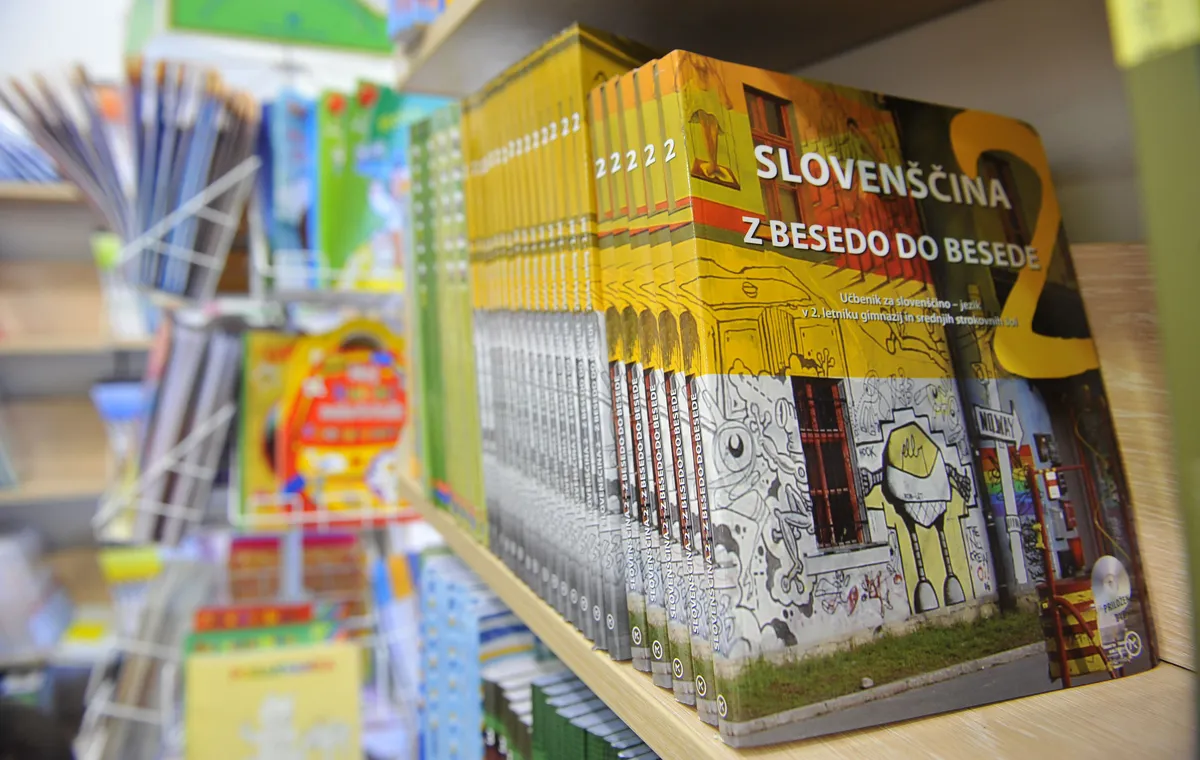 Do strokovnega potrjevanja delovnih zvezkov kritični tudi v Založbi Rokus Klett