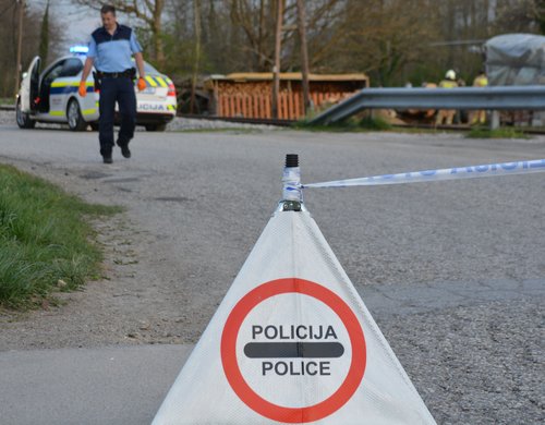 prometna, nesreča, policija