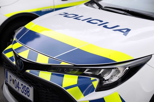 Policijski avto, policija