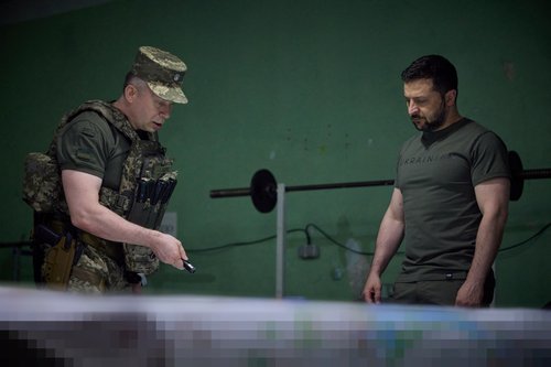 Volodimir Zelenski, vojaki, ukrajina,, ukrajinski vojaki, ukrajinska vojska, ukrajinski vojak