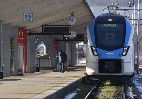 Slovenske železnice, vlak, železniška postaja ljubljana