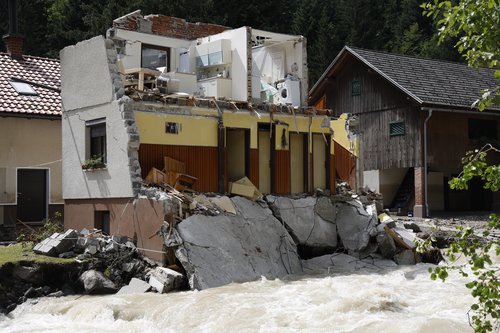 poplave, občina Luče, naselje Raduha, sanacija, Zgornja Savinjska dolina, neurje, reka, plaz