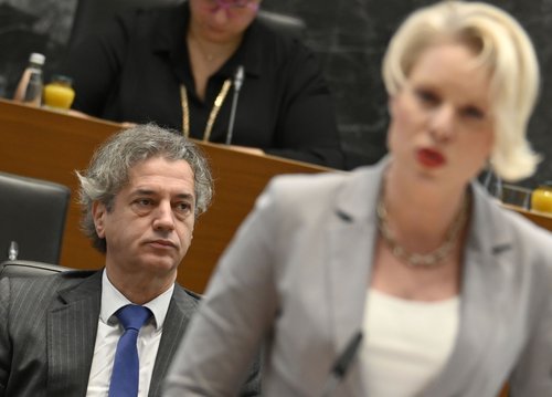 robert golob, urška klakočar zupančič