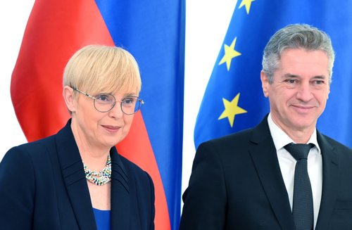 Predsednik vlade Robert Golob in predsednica Republike Slovenije Nataša Pirc Musar