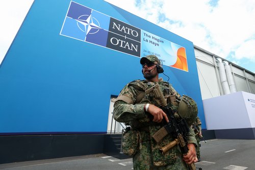 Vrh zveze Nato v Haagu