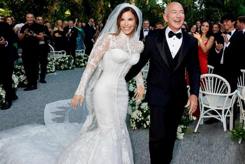 Jeff Bezos in Lauren Sanchez sta poročena