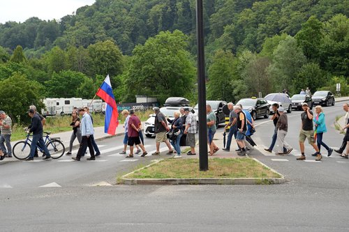 Protest proti romskemu nasilju v Ljubljani