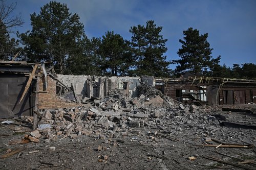 V ruskem napadu na ukrajinsko regijo Zaporožje sta bili ubiti dve osebi