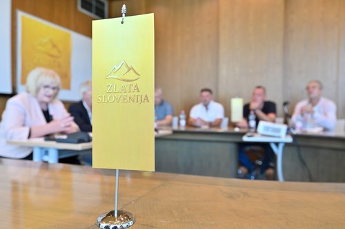 Zlata Slovenija