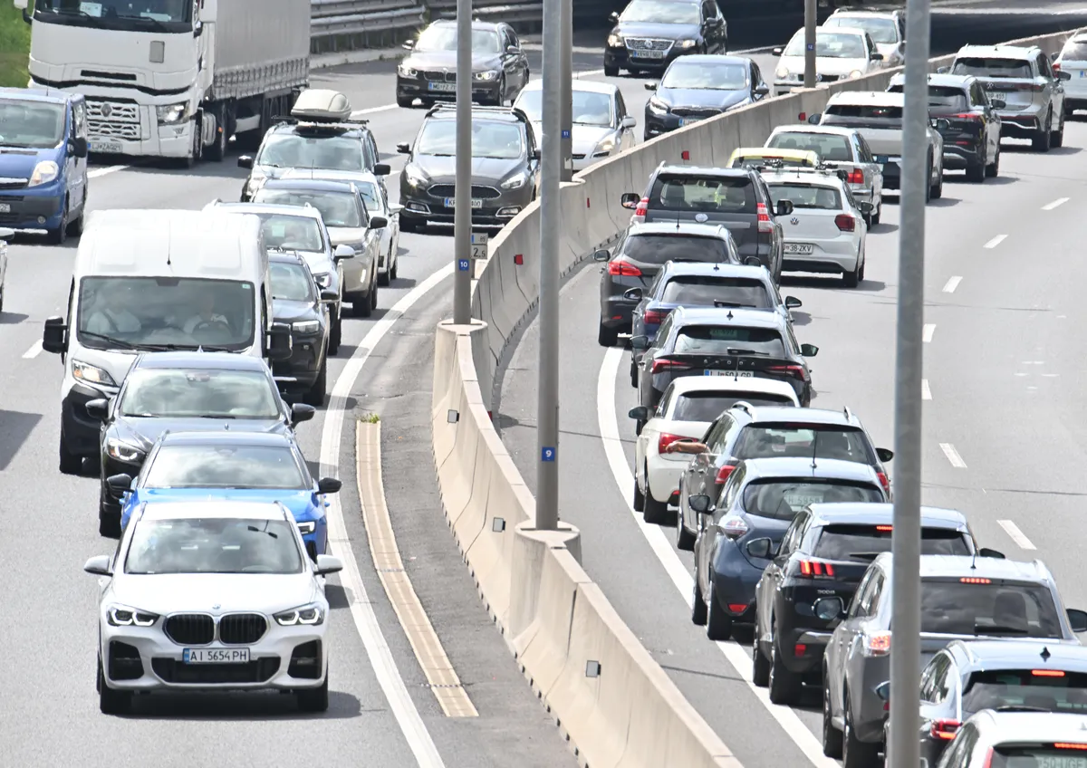 Krak podravske avtoceste zaradi prometne nesreče zaprt v obe smeri