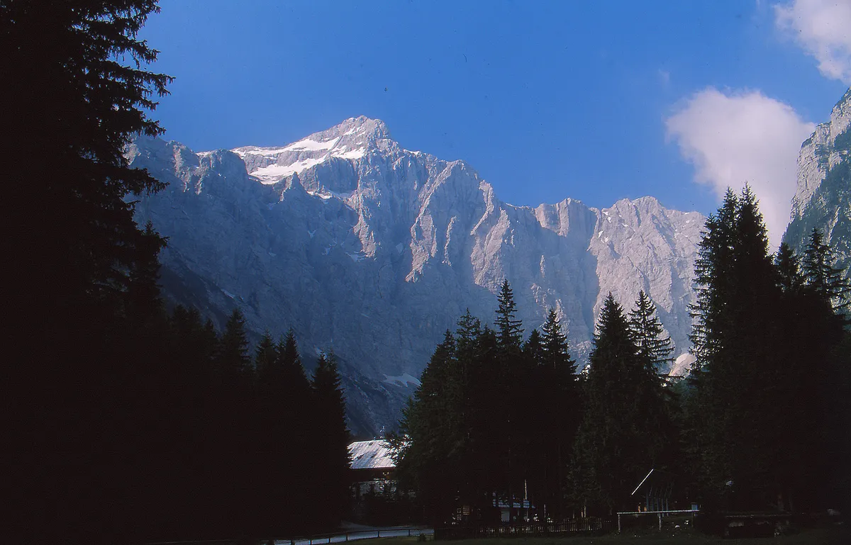 Slovenija je dobila nov državni praznik, spremenjeni tudi imeni dveh dosedanjih