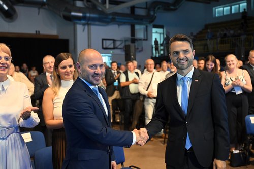 Jernej Vrtovec in Matej Tonin