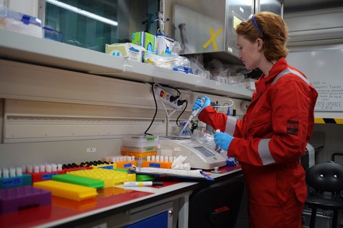 Expedition 501, iskanje podoceanskega vodonosnika