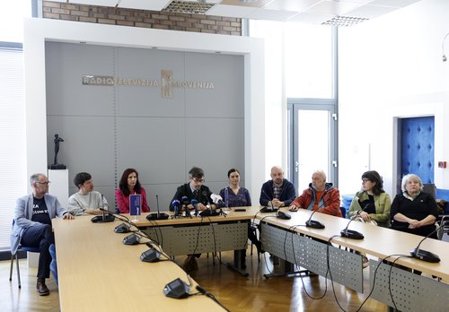 RTVS bo brez vladnih ukrepov po opozorilu sveta leto končala z večmilijonskim primanjkljajem