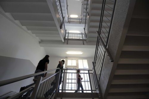 Študenti v študentskem domu