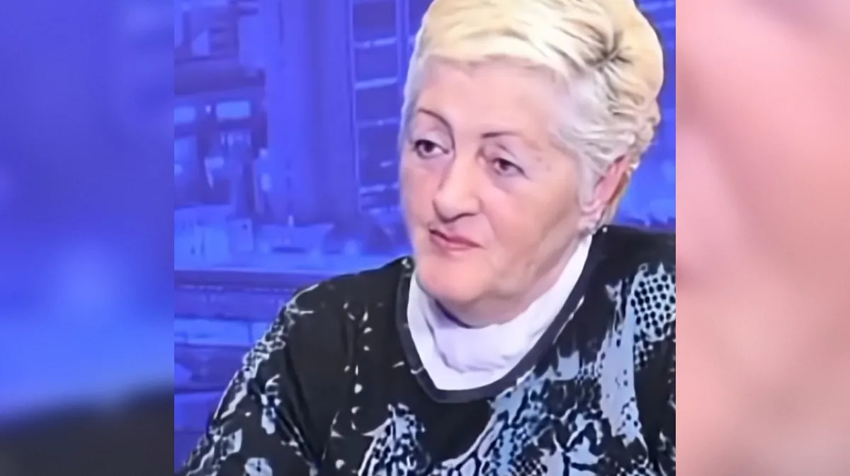 Umrla je spletna zvezda teorij zarote: Balkan se množično odziva