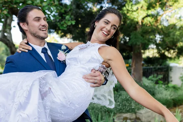 Numerologi: to so najsrečnejši datumi za poroko v letu 2026, temu mesecu pa se raje izognite