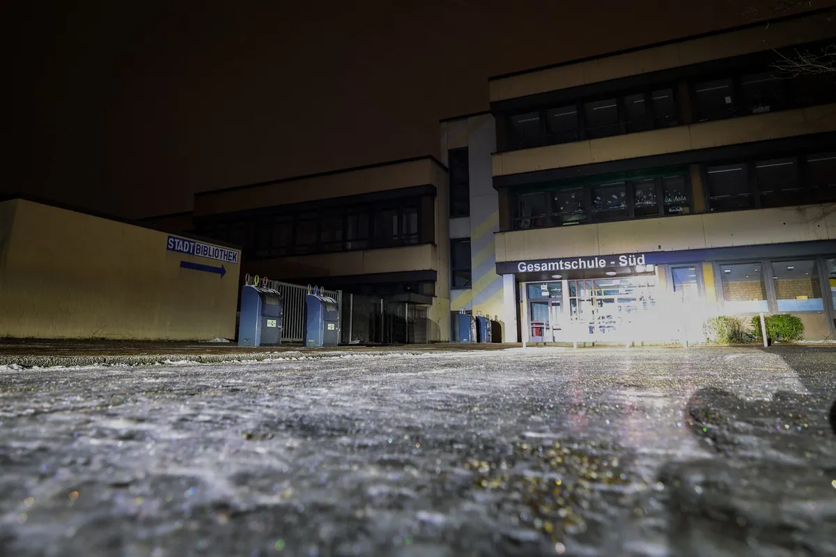 Huda poledica ohromila velik del Nemčije, težave pljusknile tudi k nam