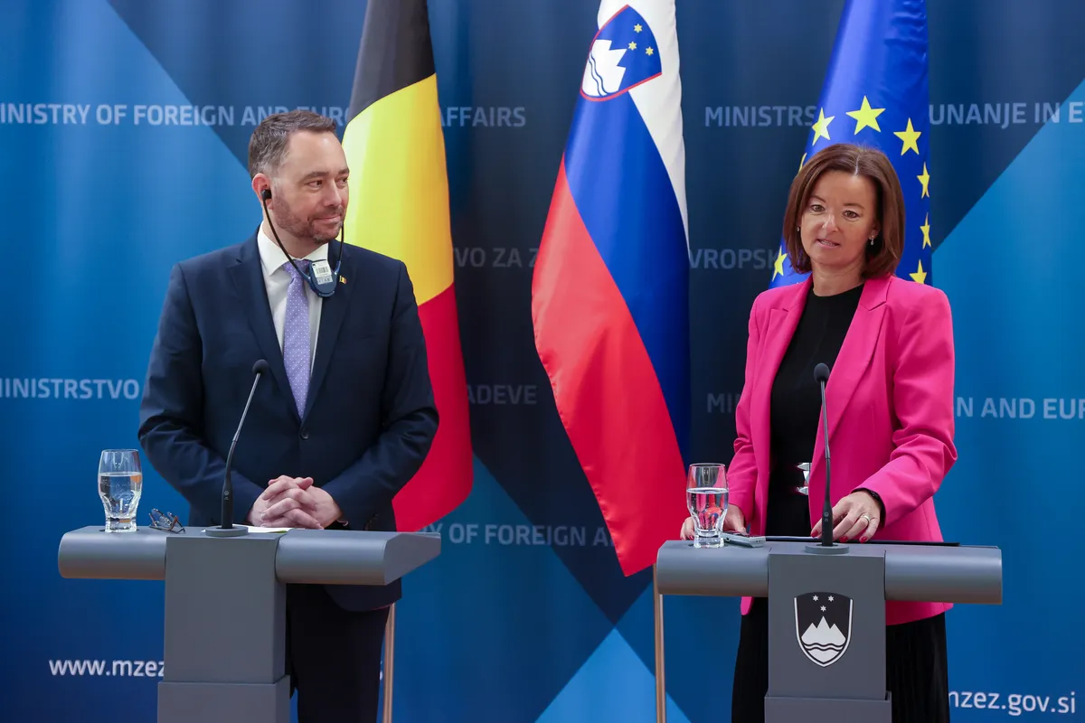 Ministrica Fajon "dala navodilo", da se na pogovor pokliče veleposlanica islamske republike v Sloveniji