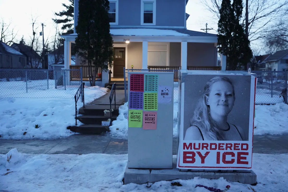 Objavili rezultate obdukcije 37-letnice, ki jo je ubil agent ICE